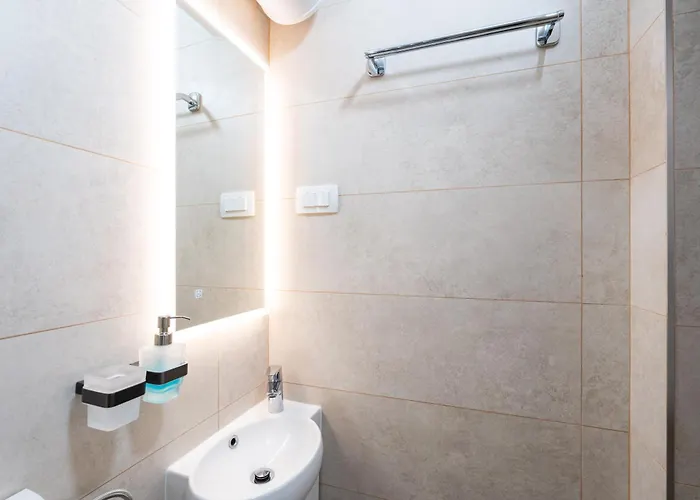 Lea Bayview Апартаменты